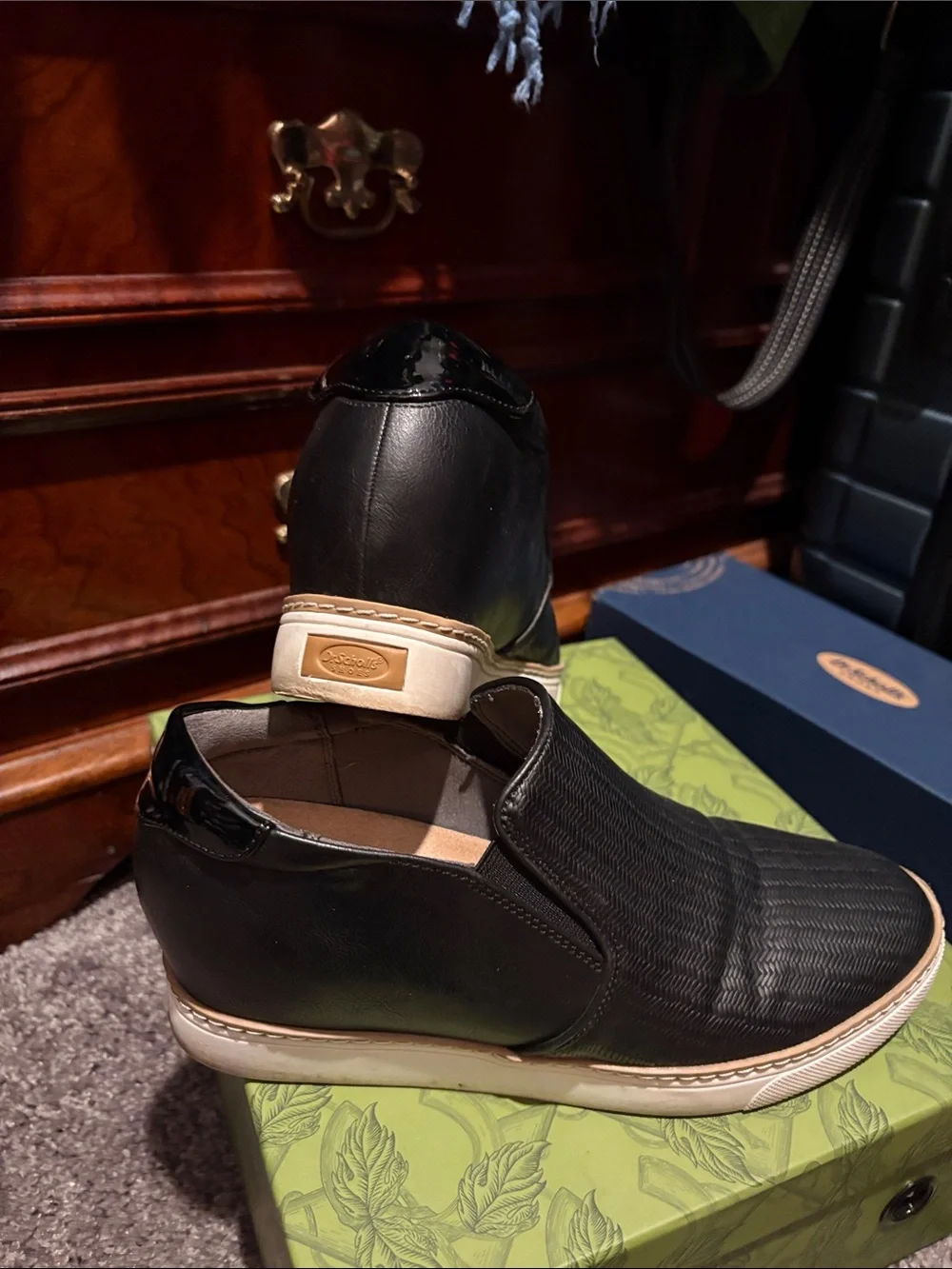 Dr. Scholl's Black Slip-On Women's Sneakers
